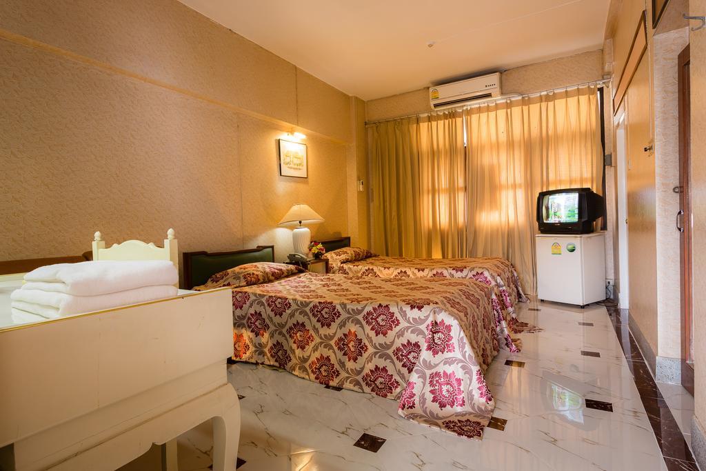 Kyo-Un Hotel Sara Buri Δωμάτιο φωτογραφία